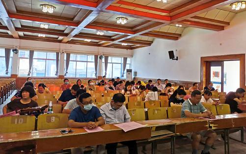 湖北武穴：全面“查违禁补”，实验中学在行动