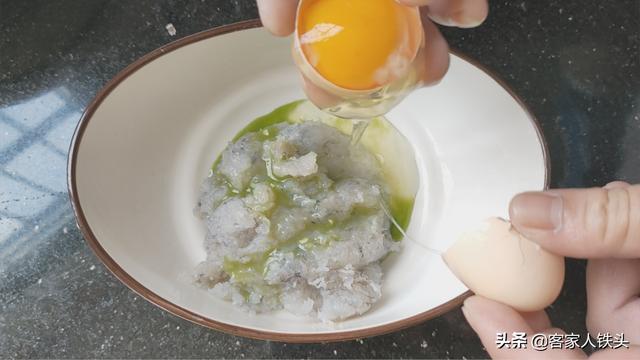 清爽夏日家常菜：生焗酿蛤蜊，用虾滑做馅，一入口就能爱上的味道