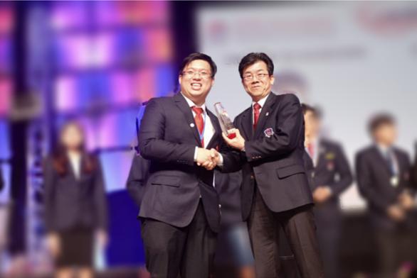 《阿占》访谈 | 为何疫情下新加坡高档私宅遭“打包”抢购？原创