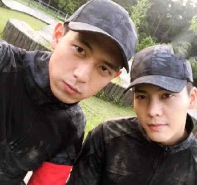 陈伟霆、肖战、黄景瑜、王嘉尔、白宇男男同框，邓伦李易峰真绝了