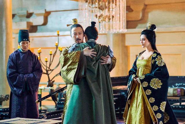 汉武帝尊儒，武则天信佛，背后隐藏着怎样的真相？权力的游戏罢了