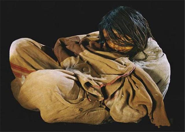 500年前的15岁少女, 仿佛睡着了一样, 死亡原因诡异又残酷