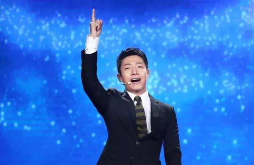 没成想，你竟然是这样的撒贝宁？洪荒都镇压不住的一个“段子手”