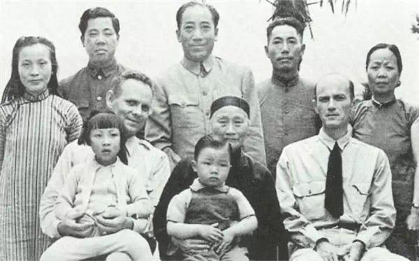 大特務(wù)毛人鳳后人現(xiàn)狀：長(zhǎng)子是富士康董事長(zhǎng)，三子是著名愛(ài)國(guó)華僑
