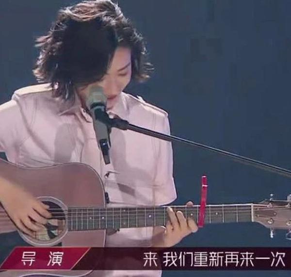 郑爽忘词崩溃大哭，万茜弹错琴淡定重来，没有对比就没有伤害