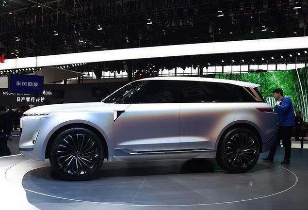 东风全新SUV曝光，外形像路虎，7座＋四驱卖16万