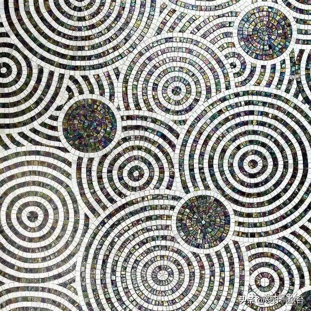 同事连夜建的SU模型，结果我用神器五分钟就建好