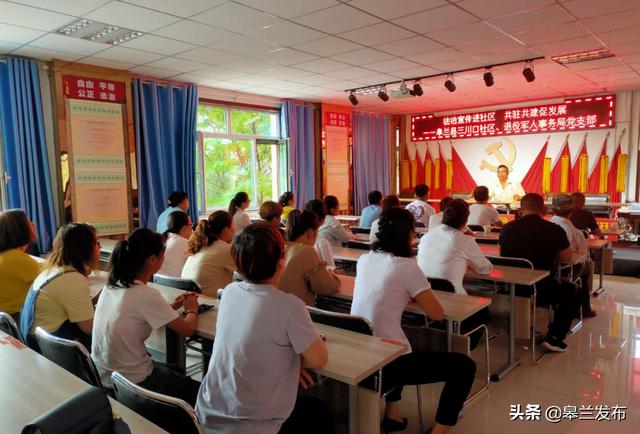 ���������۾�������ֿ�չ���������������� ��פ�����ٷ�չ�����⵳�ջ