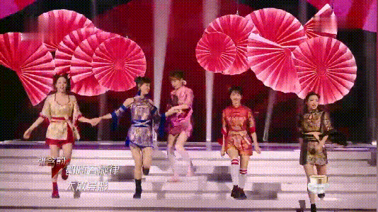 被嫌弃的歌曲、被挑剩的队员，却玩出王炸效果，孟佳输得并不丢人