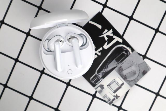 上手体验OPPO Enco W31被表白版本：平价亲民，不落俗套