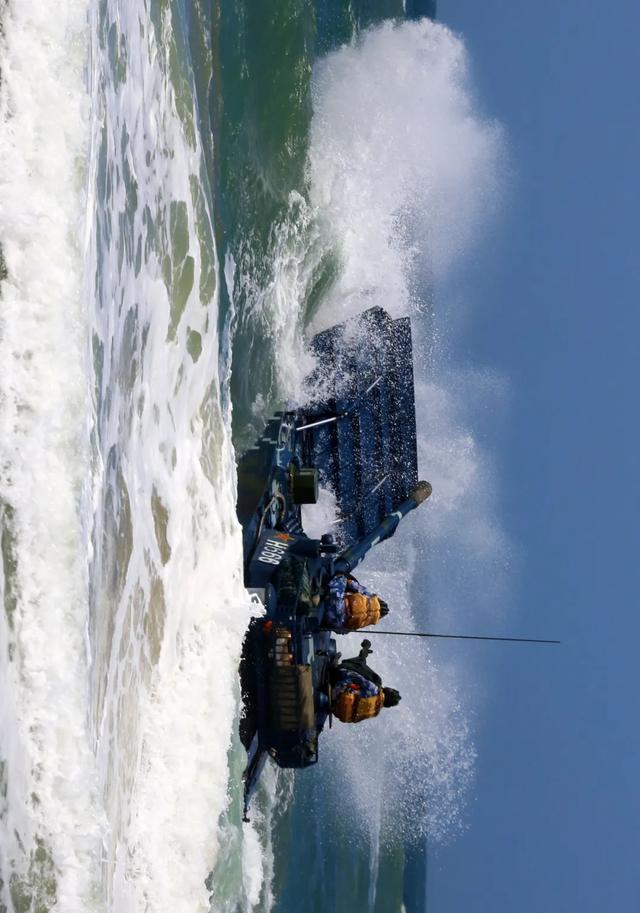 海军陆战队夏日清凉大片来了