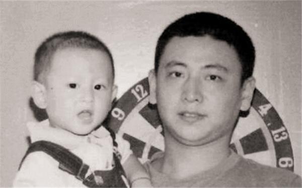 王伟已经牺牲19年，国家妥善安排了他的家人，儿