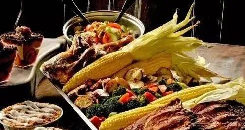 �������ض�40������ħ������ʳ���̵㣬��ǵö���