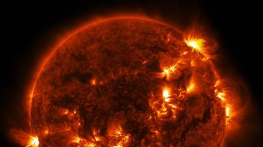 地球所接受到的太阳能量仅为太阳向宇宙放射的二十二亿分之一