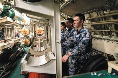 为什么说潜艇兵是军队里最孤独的兵种？看他们的日常生活就知道了