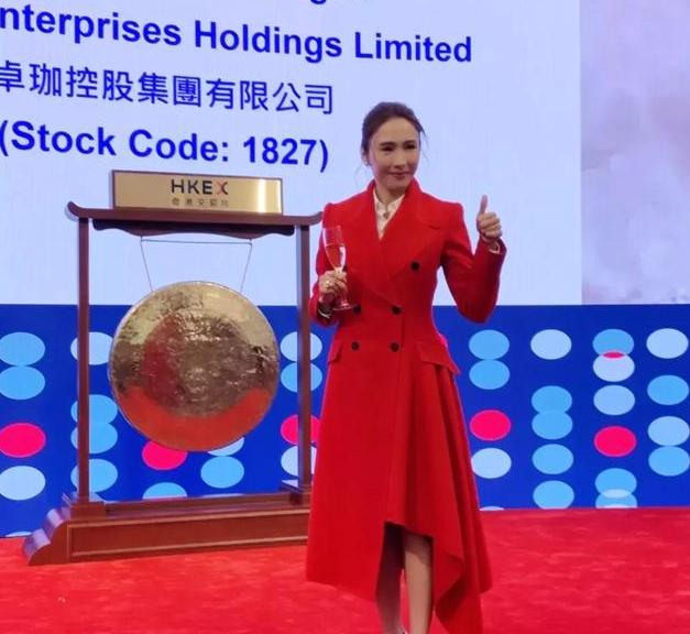 2007年,弟弟车祸瘫痪,TVB当红花旦黎姿含泪退圈，