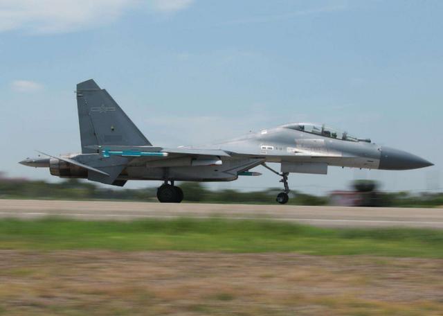 歼20产量无法满足需求？俄高官透露重要讯息，买苏35解燃眉之急