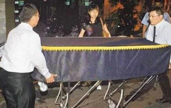 曾经是万千少女心中男神 因亲眼看到女友车祸死