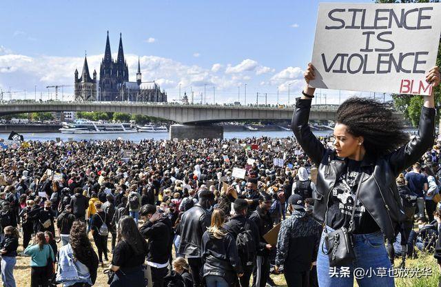 特朗普炮轰CNN声称：华盛顿的和平示威比预期的