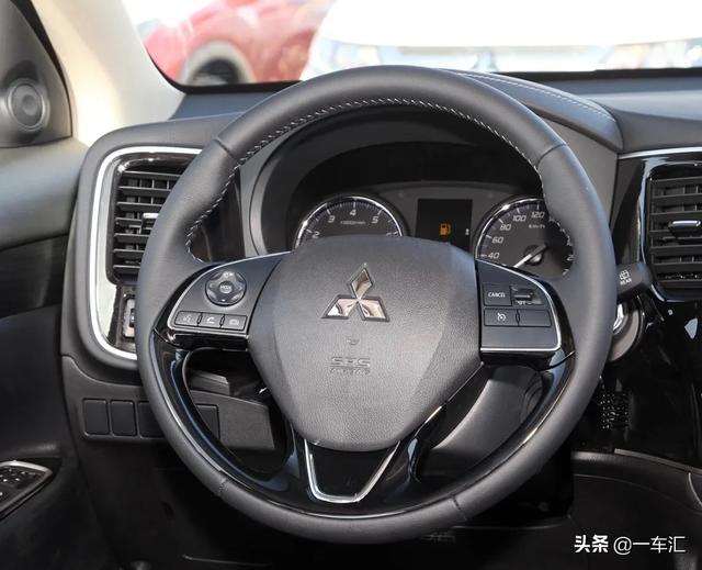 17万多元三菱新款欧蓝德，网友：合资SUV界高性价