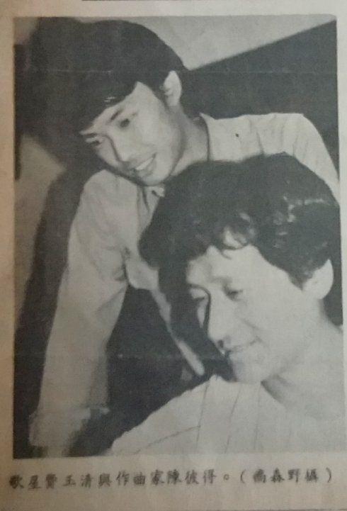 他是《一剪梅》作曲且原唱，被称为“音乐奇才