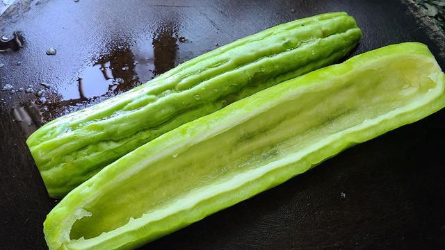 天气热，广东人经常吃这一道美味家常菜，清热下火又好吃