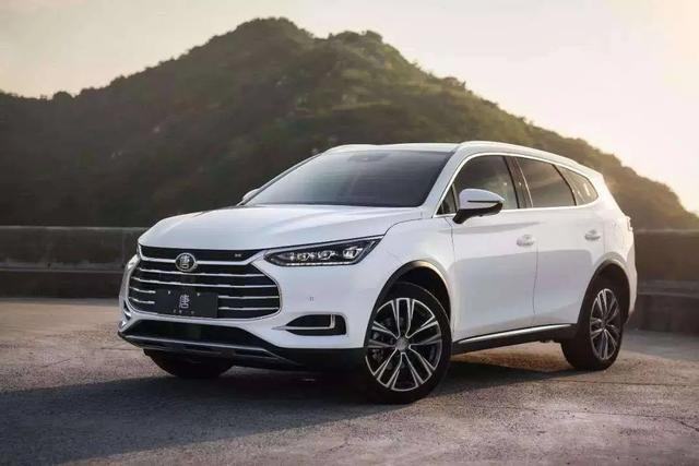 “我买了辆蔚来，却不敢发朋友圈……”