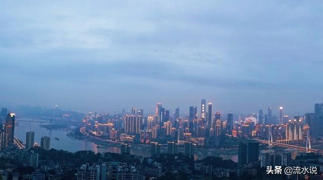 重庆旅游必去景点有哪些？除了洪崖洞，这些网红点你一定要去