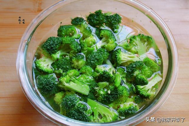 7个超实用的厨房小窍门，每一条都值得收藏，方法简单，学会受益