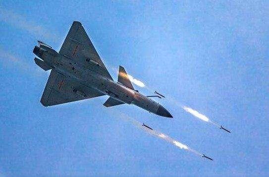 陆军大力发展武直，只因编制内随叫随到，聊聊国内的跨军种支援