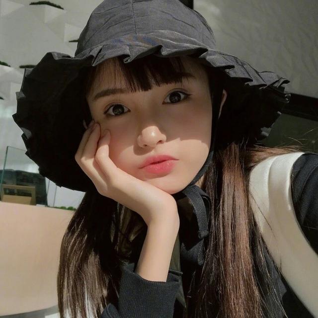 【閨蜜頭像】女生閨蜜頭像 點贊變更美 ???魔方甜點壁紙