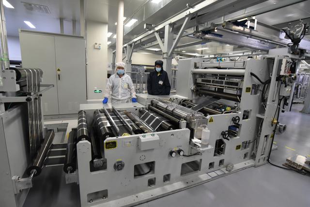 江西上饶：疫情之后 仍产销两旺