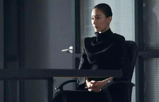 女星要是帅起来，就没男人什么事了！她们比男人还要刚