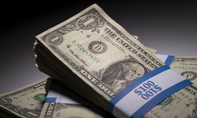 人民币债券连续18个月获增持！28国抛售美债，中