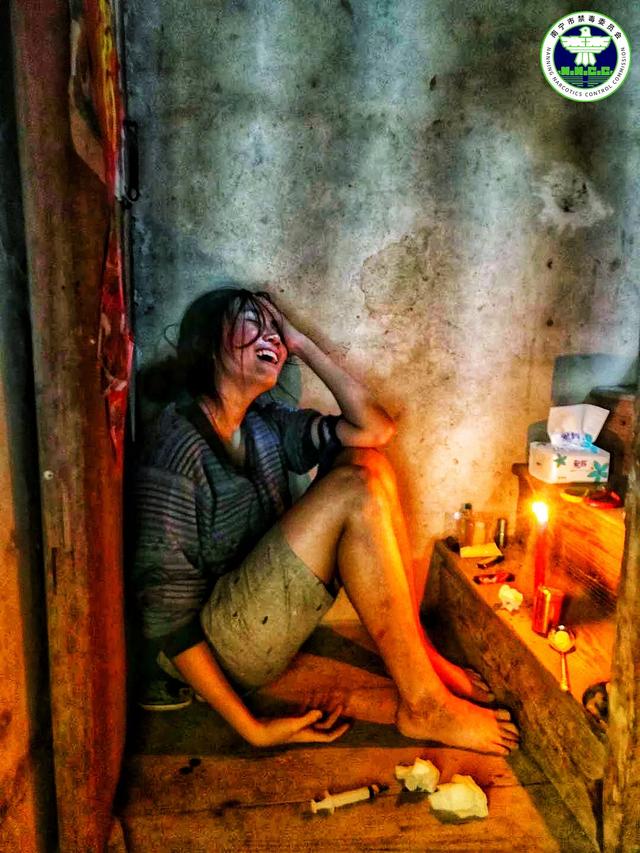 ������Ʒչح�����ģ��þ�ͷ���ݽ���������