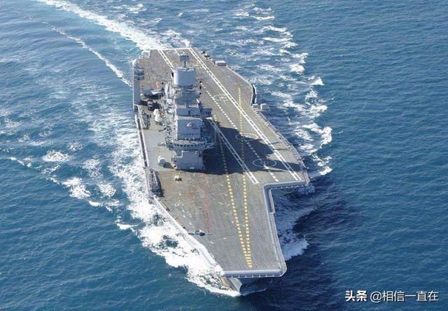 为什么印度“维克拉玛蒂亚”号航母的舰岛设置在舰体中间？