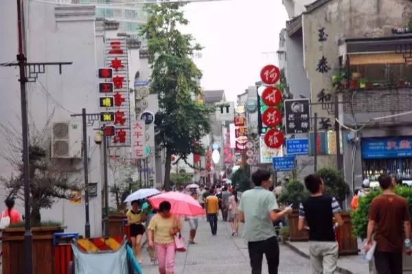 现在20几岁的你，在长沙还混得好吗？看看他们毕业一年后的样子