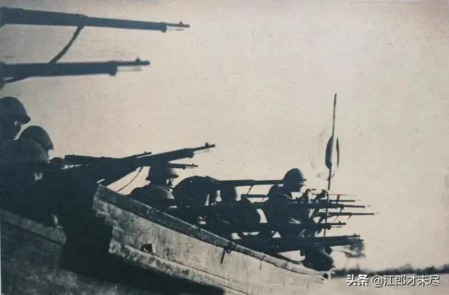 日军占领湖州，砍了一百只三寸金莲摆在路边