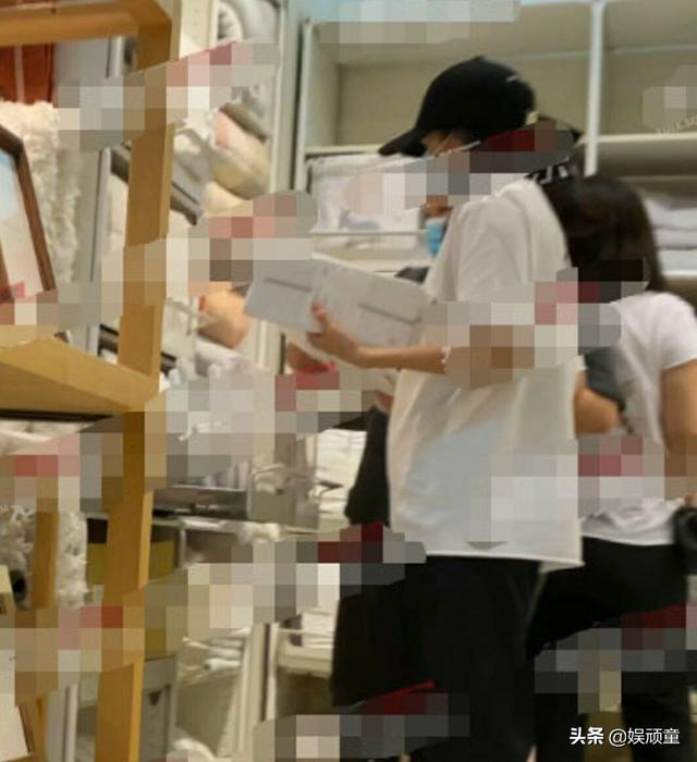 章子怡再怀孕绯闻是假，本人早就有回应，有常识就知道不可能