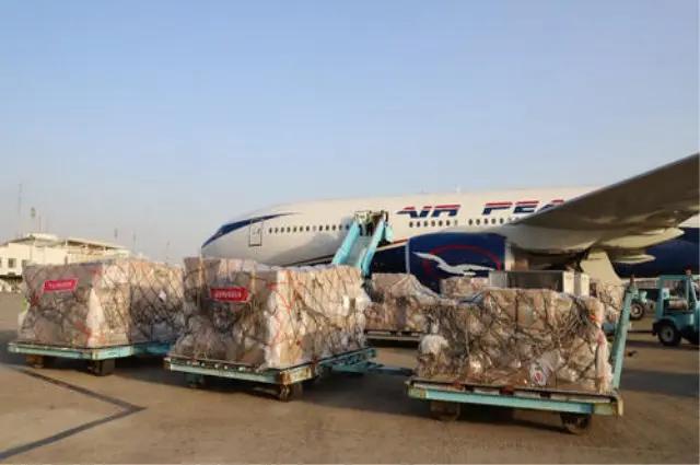 非洲版农夫与蛇？尼日利亚为何一边致谢中国，