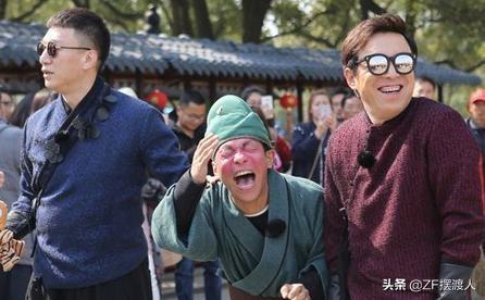 扮演关羽的四位明星，前三位堪称经典，唯独他