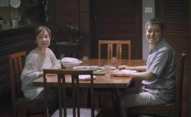 警惕丨理财骗局盯上老人! 你的父母可能已经被套