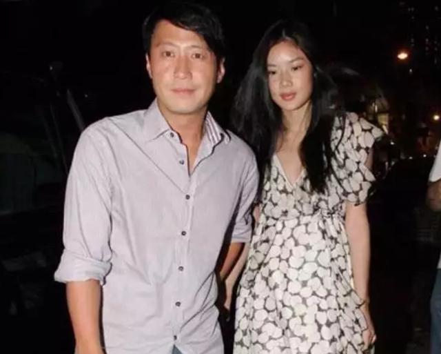 28岁嫁黎明，4年花7亿，二婚嫁闺蜜前夫，40岁的乐基儿"胖成肉球"