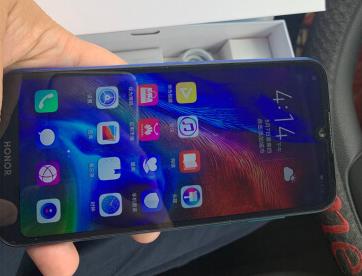 荣耀单摄低端机，仅469元，5.71英寸+八核处理器