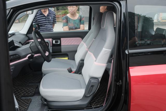 短试新宝骏E300Plus：人民的精品小电动