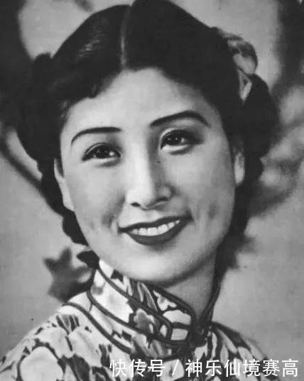 民国最美女特务22岁被枪杀，临终前提一请求，吓