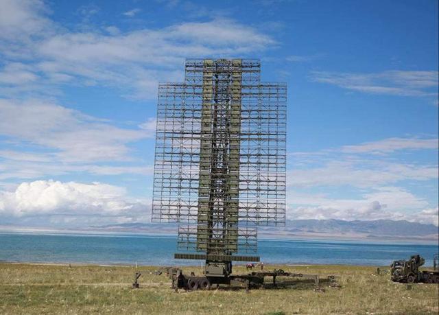 中国反隐身雷达立功了！美军F22逼近委内瑞拉，