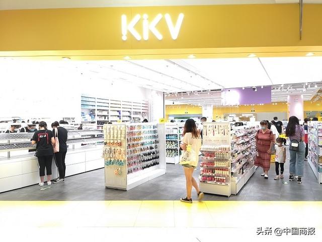 万宁撤店、屈臣氏业绩大跌 美妆集合店"后浪"崛起