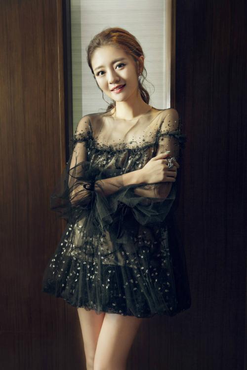 黑道千金安以轩，暗恋汪小菲，百亿豪门倒追，