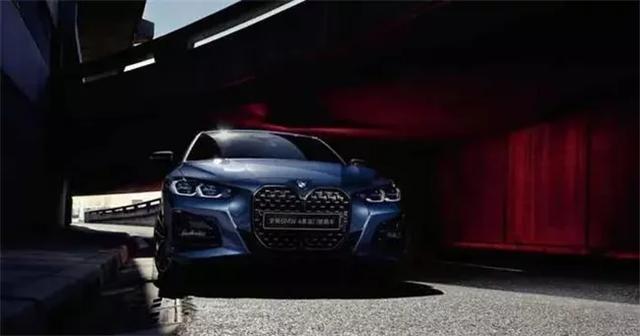 “荣麟纹”VS宝马“双肾”荣威i6MAX强势进军豪华市场